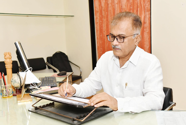 Dr. H.T. Karad